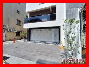 誠昱/茄萣全新停5車大地.